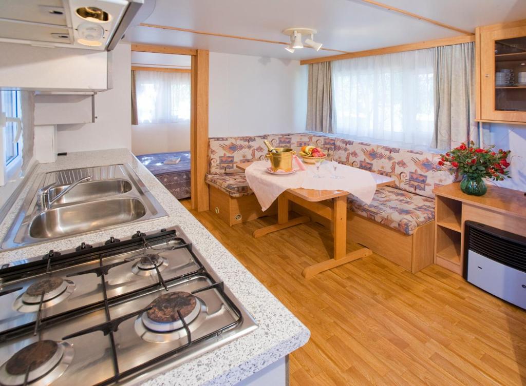 Camping Baia Saraceno Hotel Palau Quarto foto