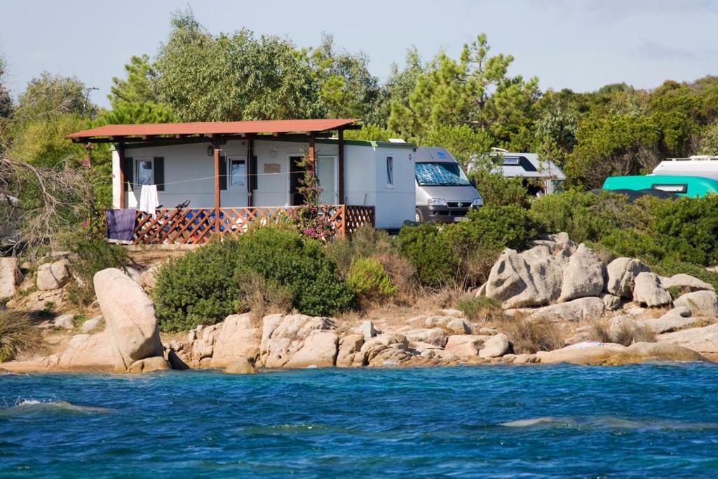 Camping Baia Saraceno Hotel Palau Quarto foto
